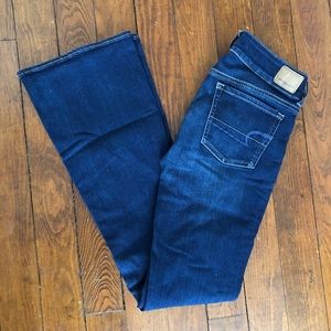 AEO Artist flare jeans - sz 8, x-long